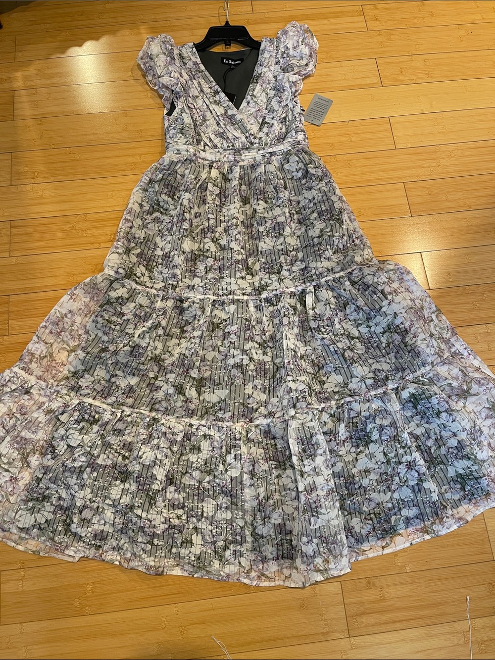 NWT Women Floral Wedding Ruffled Tiered Lined Midi Dress in Lavender and Green M